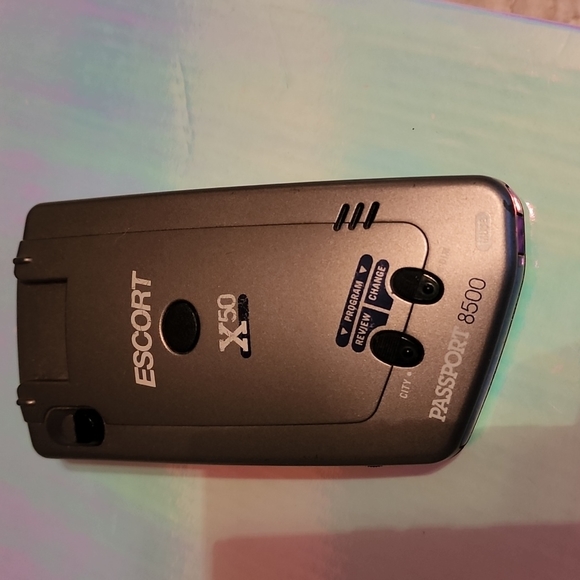 Escort Passport x50 - Picture 1 of 3